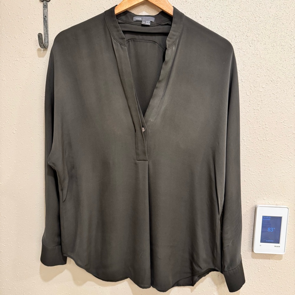 Vince 100% Silk Olive color bias cut long sleeve blouse S